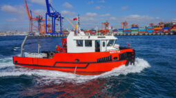 15M PILOT BOAT