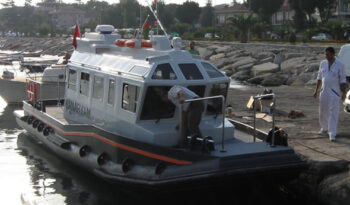 
									10M Hdpe Crew Boat Full								