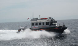 11M HDPE SERVICE BOAT