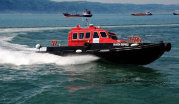 15M HDPE PILOT BOAT LOYD OFFERS DIFFERENT TYPE OF MILITARY VESSELS ; PATROL BOAT , RESCUE BOAT, ANTI PIRACY BOAT , RIB , LANDING CRAFT . STANDARD DIMENSIONS FOR MILITARY BOATS; FROM LOA:7 METERS TO LOA:24 METERS. OUR STANDARD EQUIPMENTS; AS MAIN ENGINES MAN , CUMMINS , DOOSAN , CATERPILLAR , YANMAR , IVECO , SCANIA , VOLVO , BAUDOUIN , MITSUBISHI , MERCURY. AS GEAR BOX ; ZF , DONGI , TWINDISC .