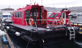 
									15M HDPE PILOT BOAT full								