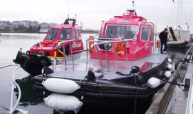 
									15M HDPE PILOT BOAT full								