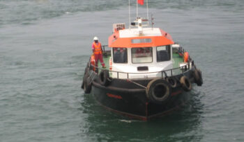 
									15M Crew Boat Full								