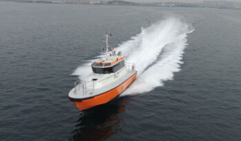 
									15M PILOT – CREW BOAT full								