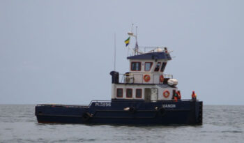 
									15M TUGBOAT full								