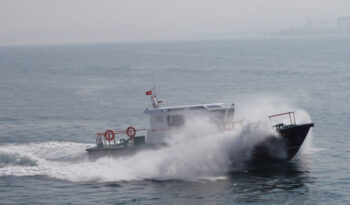 
									14M PILOT BOAT full								