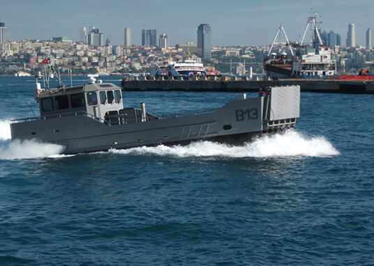 Patrol-Barge