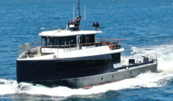 
									27M Yachts Support Vessels full								