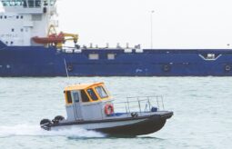 8,40M HDPE SERVICE BOAT