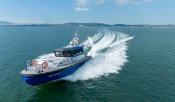 15M Patrol Boat Loyd Offers Different Type Of Military Vessels ; Patrol Boat , Rescue Boat, Anti Piracy Boat , Rib , Landing Craft . Standard Dimensions For Military Boats; From Loa:7 Meters To Loa:24 Meters. Our Standard Equipments; As Main Engines Man , Cummins , Doosan , Caterpillar , Yanmar , Iveco , Scania , Volvo , Baudouin , Mitsubishi , Mercury. As Gear Box ; Zf , Dongi , Twindisc .