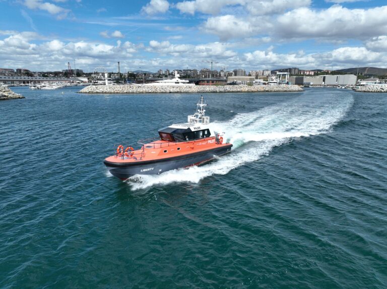 Loyd Shipyard Delivers 1500 series Pilot Boat for APM Terminals